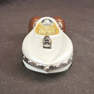 Hot Wheels Star Wars Character Cars 40th Princess Leia Vehicle (Mattel, 2017)